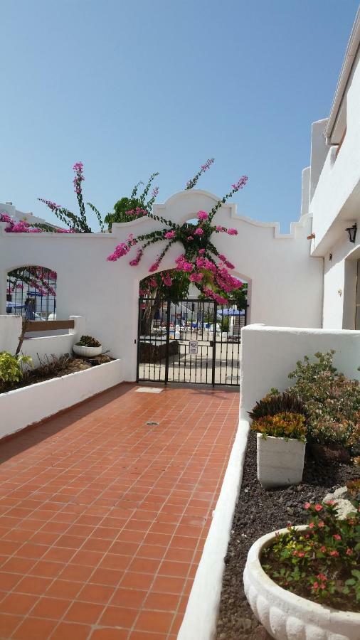 Charming Suite Los Cristianos Hill Heated Pool Bagian luar foto